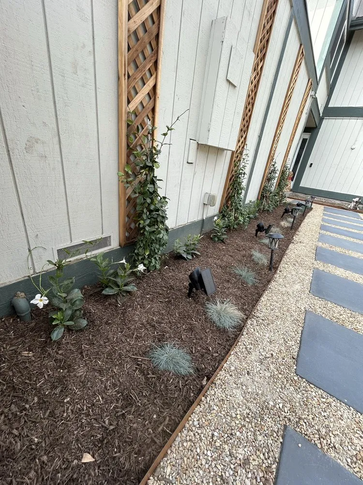 Top-rated lawn care service in Pomona, CA - Oscar’s Landscaping Services