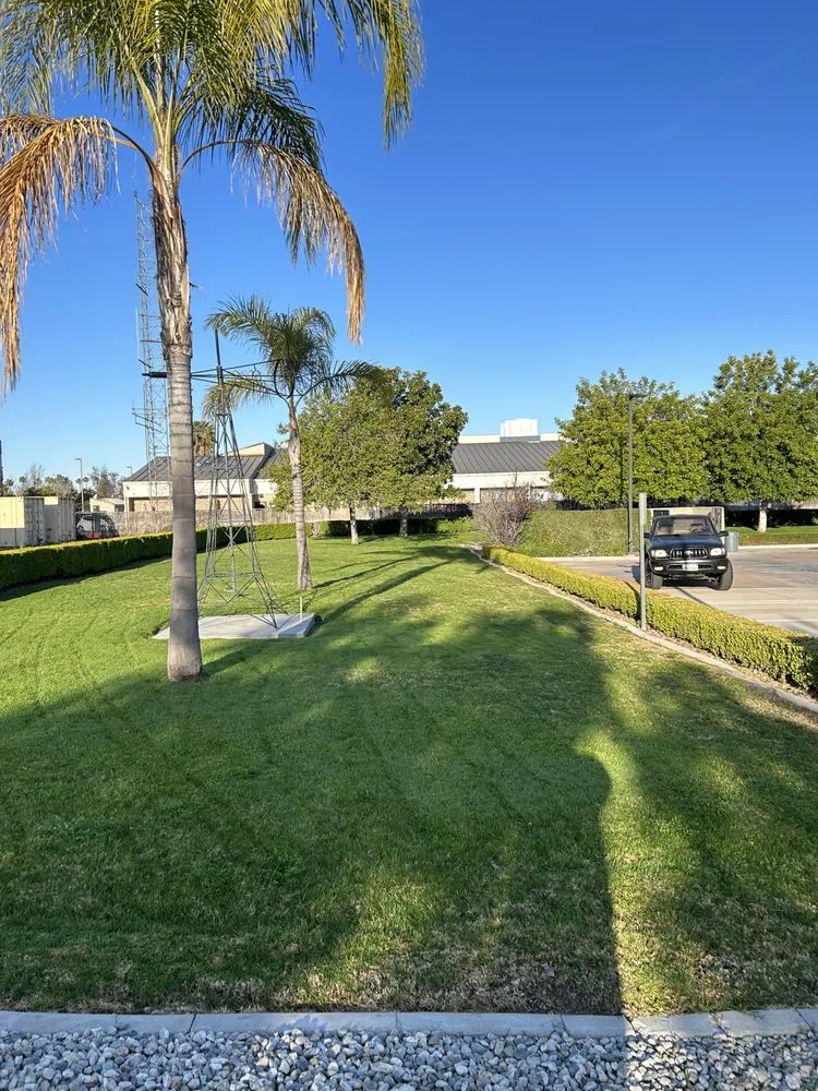 Professional landscaping services experts serving Pomona, CA - Oscar’s Landscaping Services