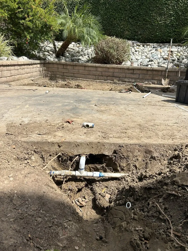 Local yard maintenance in Pomona, CA - Oscar’s Landscaping Services