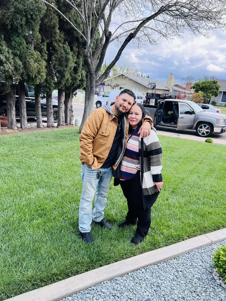 Local lawn care service with custom design across Manteca, CA - Oscar’s Lawn Care