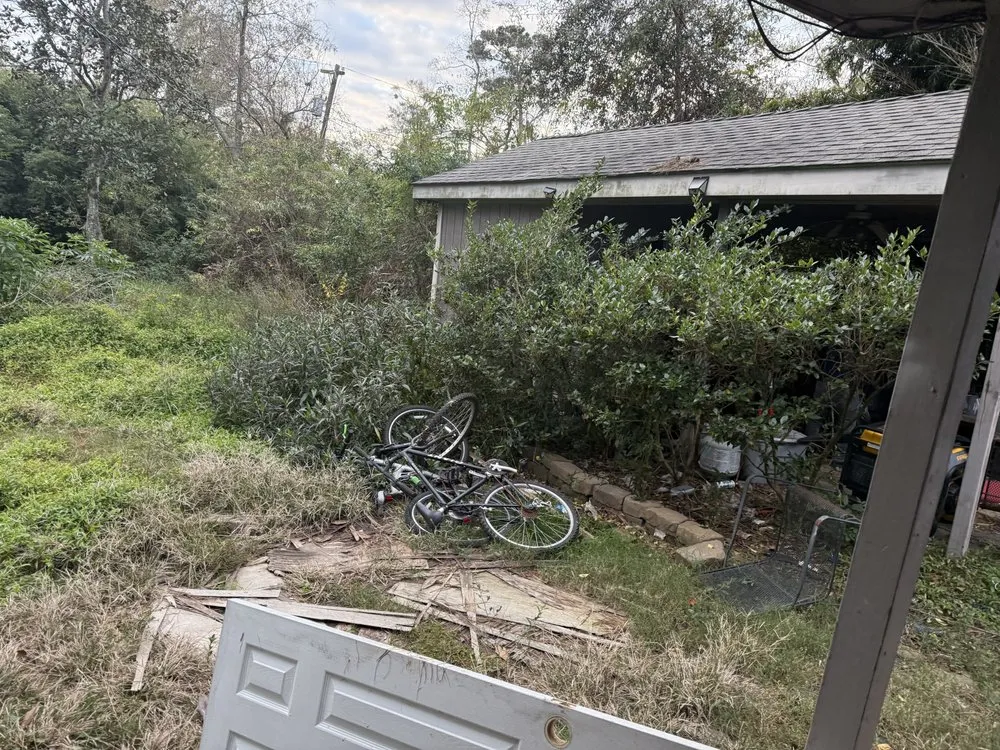 Custom garden landscaping experts serving Covington, LA - Oscar's Lawn Services