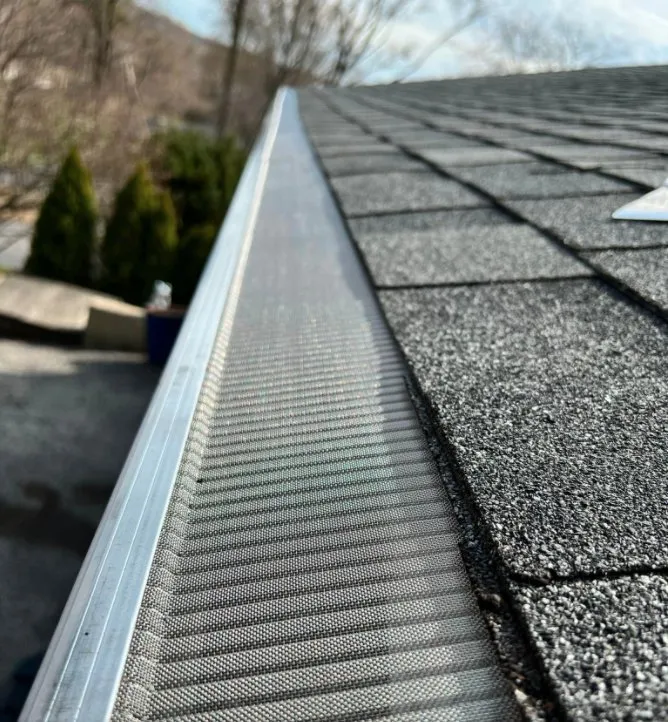 Trusted lawn care service for homes in Chicago, IL by Oscar's Window Cleaning