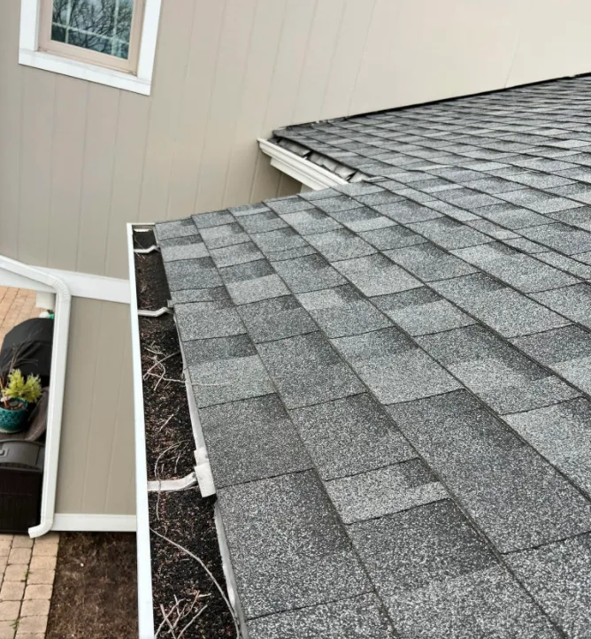 Professional garden landscaping experts serving Chicago, IL - Oscar's Window Cleaning