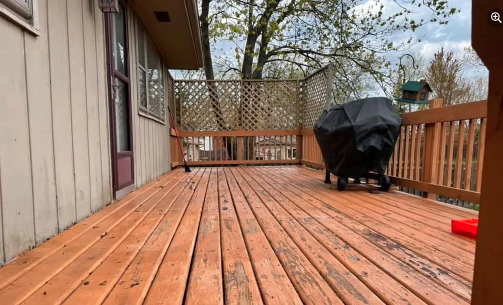 Local landscaping services with custom design in Chicago, IL by Oscar's Window Cleaning