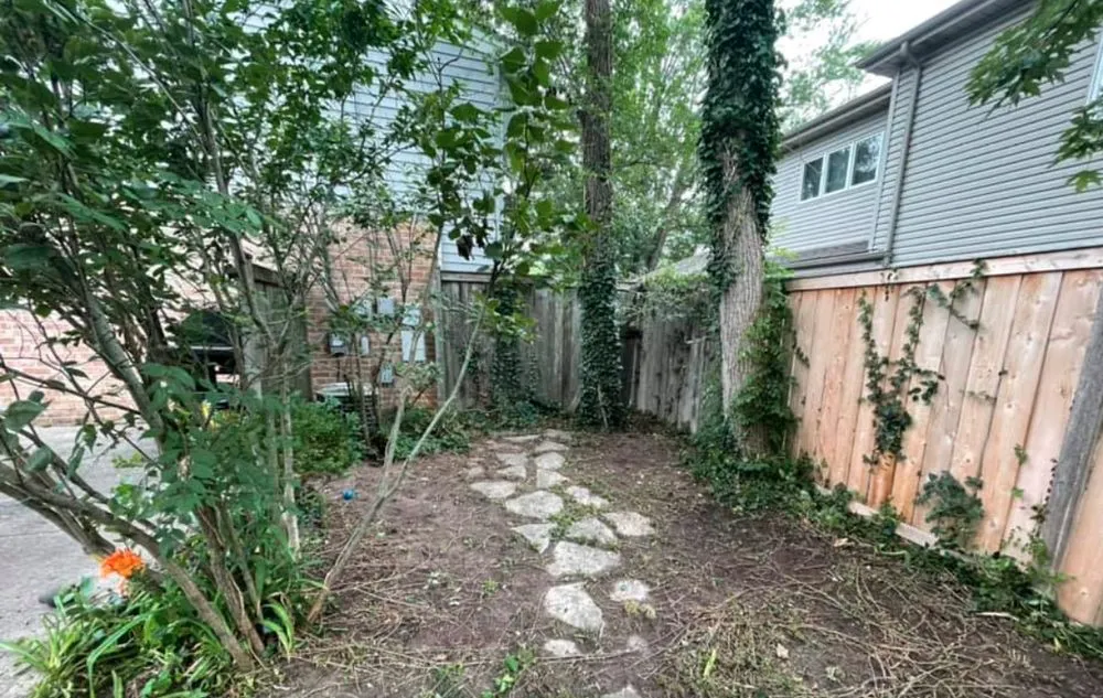 Top-rated landscape installation for homes across Chicago, IL - Oscar's Window Cleaning