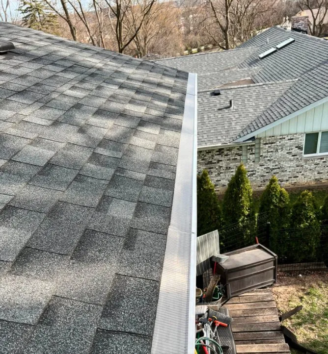 Local garden landscaping for year-round maintenance across Chicago, IL - Oscar's Window Cleaning