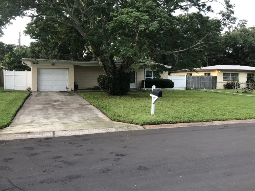 Custom residential landscaping near you across Saint Petersburg, FL - Oscellaris Lawn Care