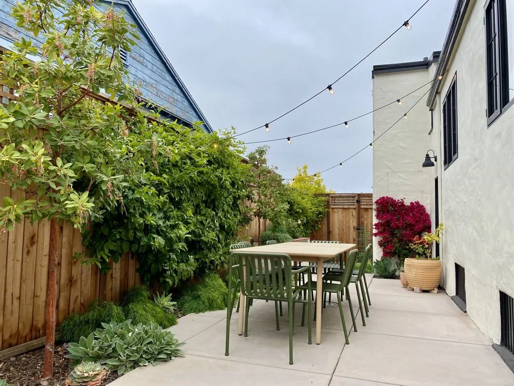 Top-rated lawn care service experts serving Berkeley, CA - Oscito