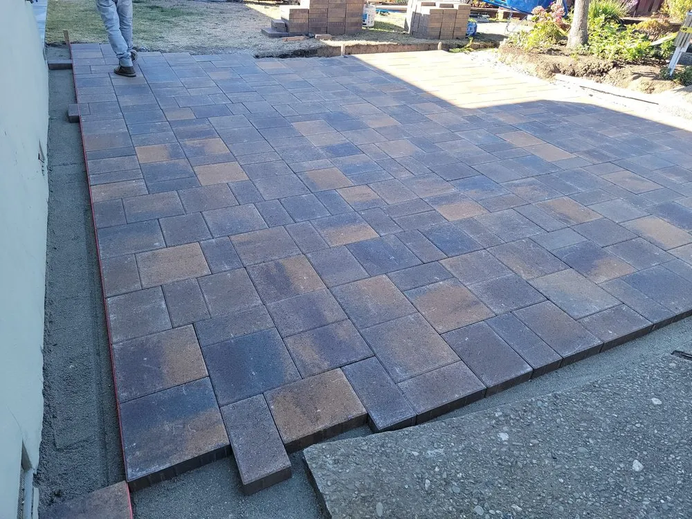 Local yard maintenance experts serving Redwood City, CA - Oseguera Tree Service and Landscaping