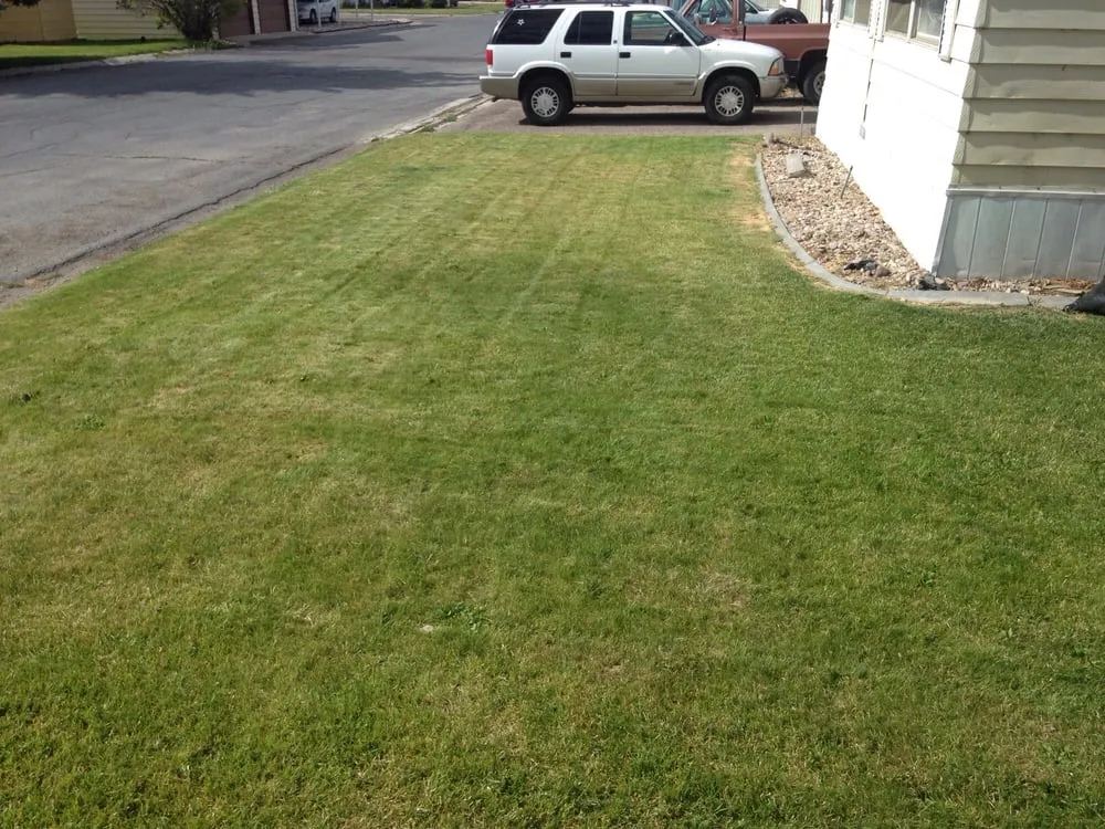 Affordable yard maintenance experts serving Pocatello, ID - OSLC