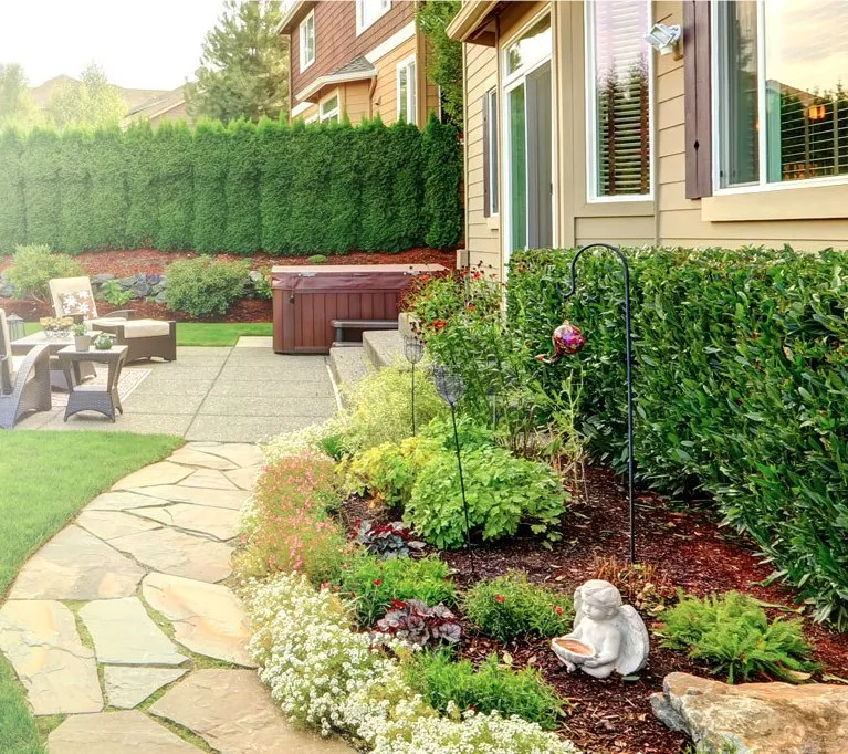 Expert yard cleanup service for homes across Auburndale, MA - Osorio Brothers Landscaping