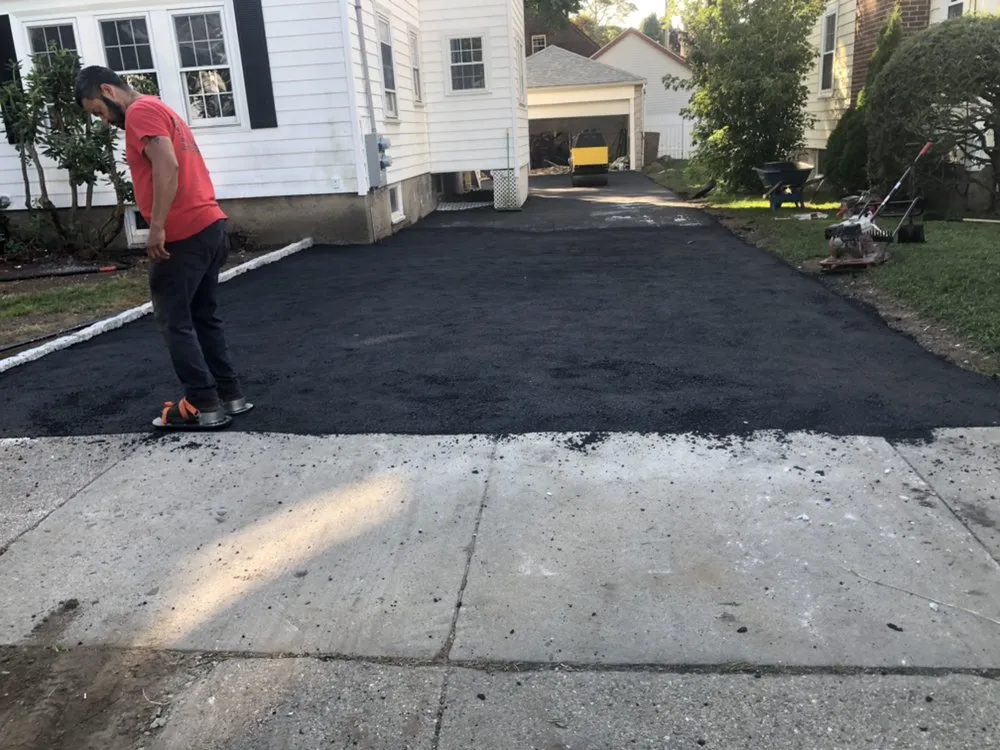 Professional lawn care service experts serving Auburndale, MA - Osorio Brothers Landscaping