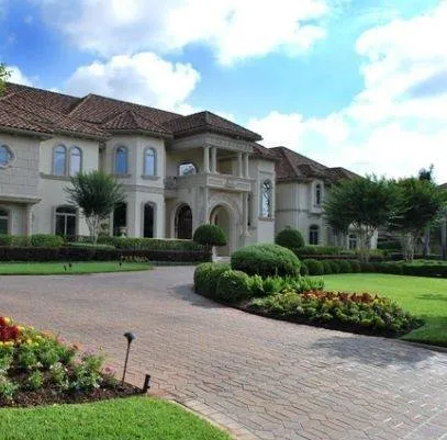 Reliable outdoor landscaping in Waltham, MA - Osorio Landscaping & Tree Service