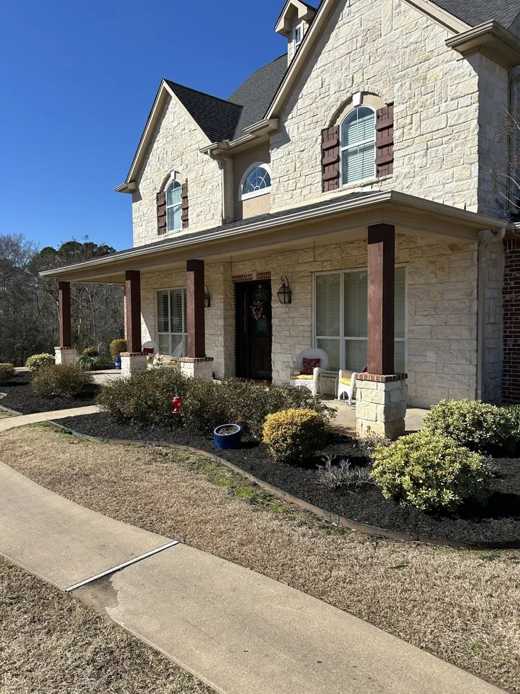 Trusted lawn care service in Longview, TX - Osorios Lawn Care