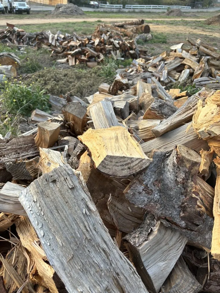 Professional lawn mowing service experts serving Fallbrook, CA - OSR