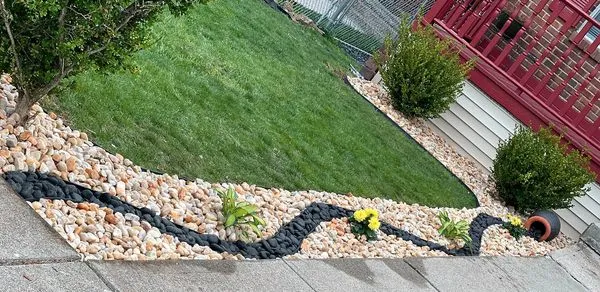 Oss Landscaping Logo