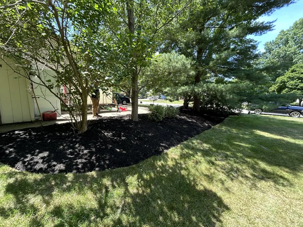 Reliable lawn mowing service experts serving Akron, OH - Ostlund Lawn Care Services