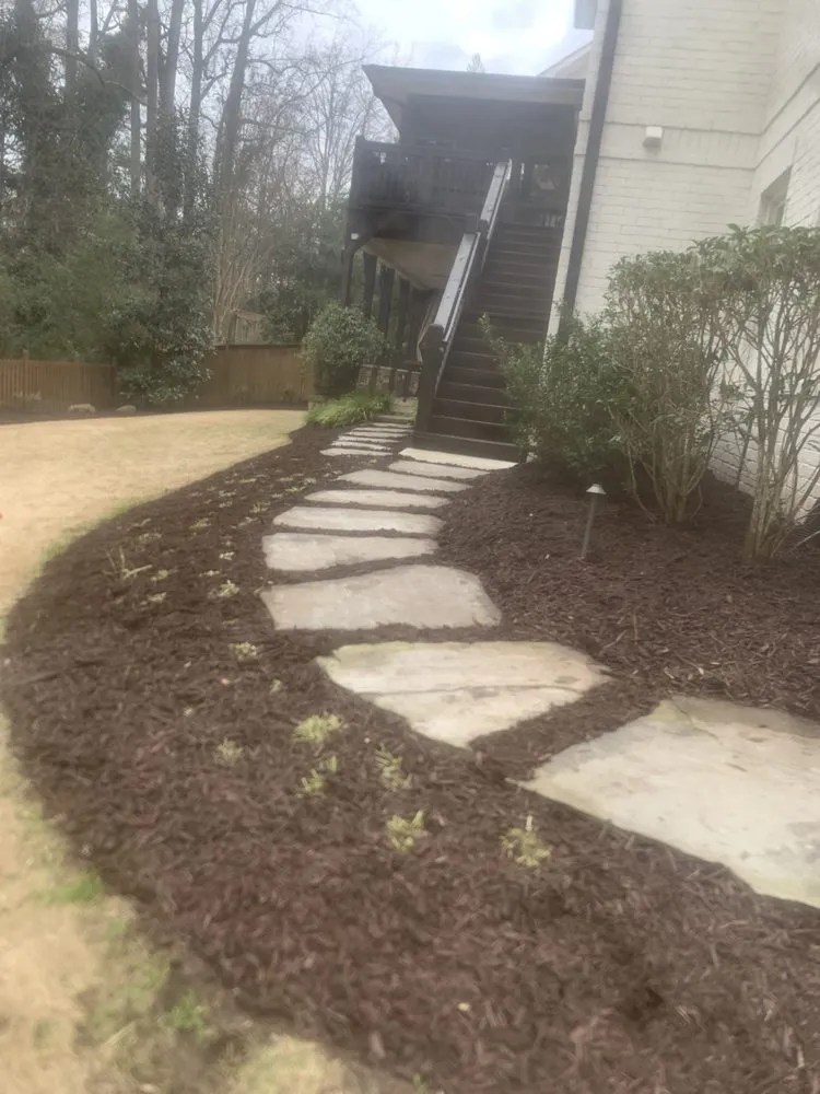 Local lawn care service experts serving Atlanta, GA - Osvin Landscaping