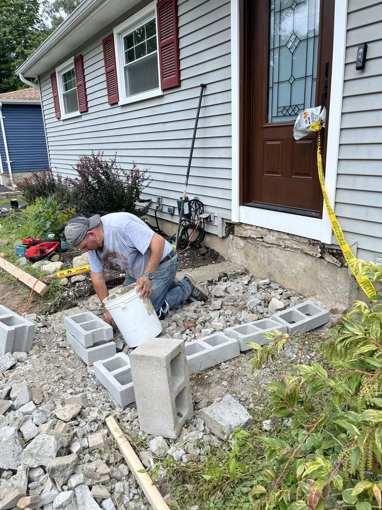Top-rated residential landscaping for year-round maintenance in Lake Hiawatha, NJ by OT12 Landscape and Construction
