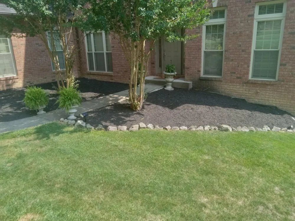 Top-rated garden landscaping for beautiful yards in Charleston, WV by Otherside Guide