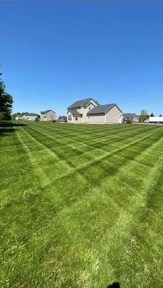 Top-rated yard cleanup service with custom design in Oswego, NY by Otter Creek Lawnscapes