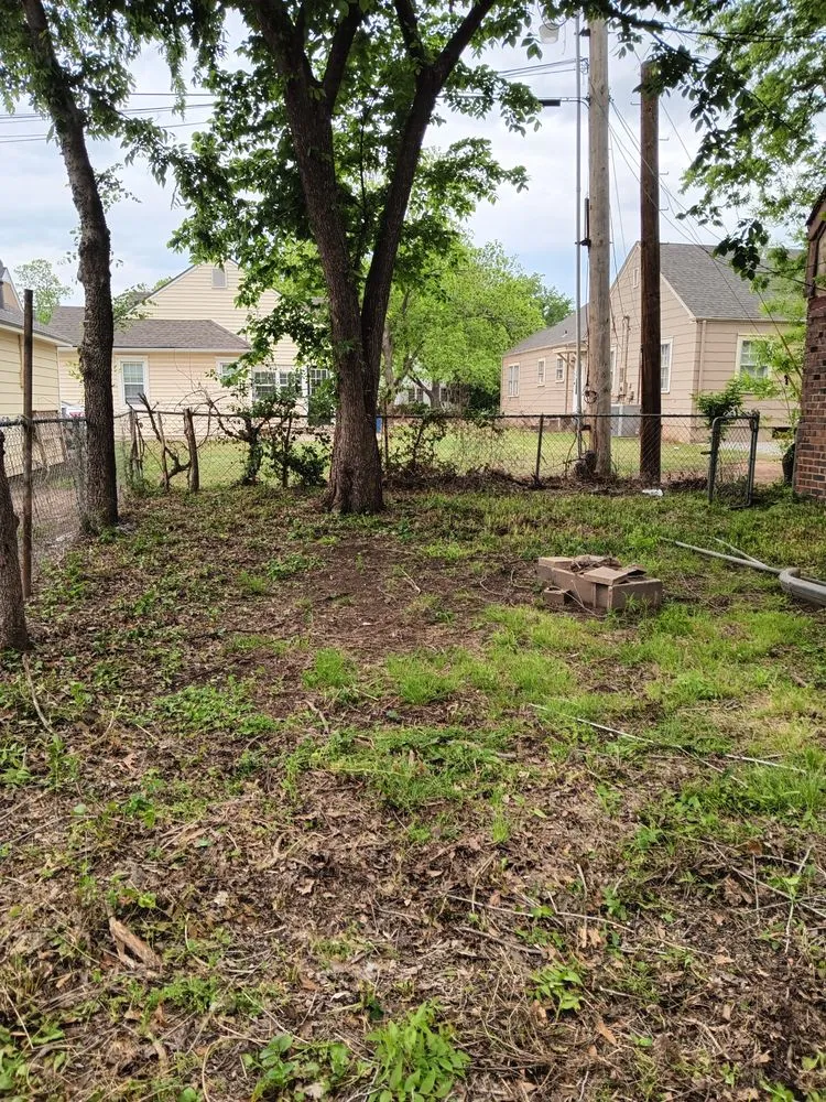 Top-rated outdoor landscaping experts serving Stillwater, OK - Otto Mario Garcia Hernandez