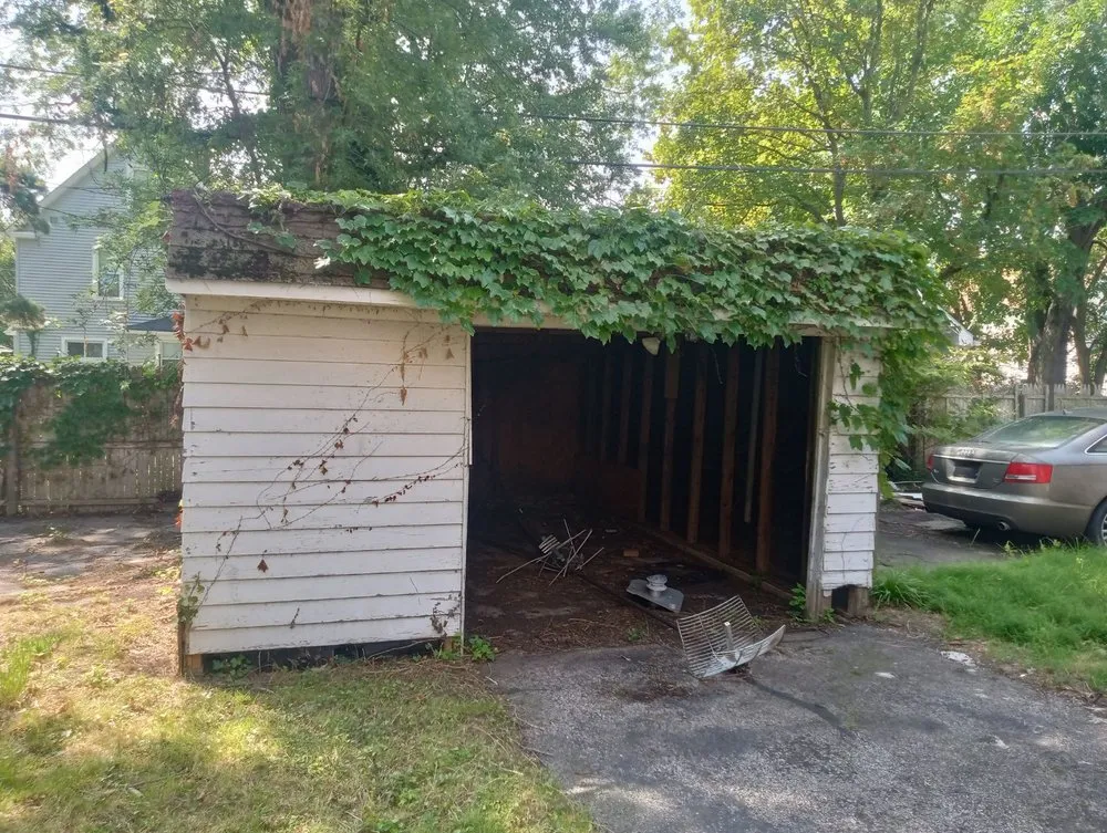 Top-rated yard cleanup service in Cleveland, OH by Our Top Priority