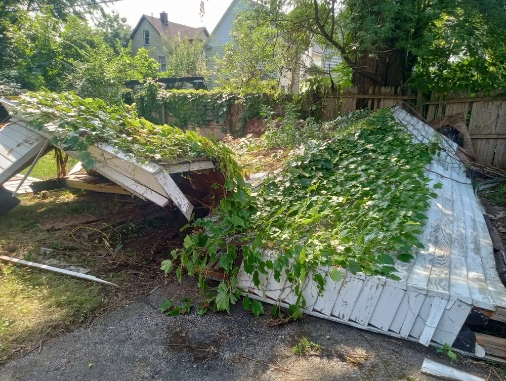 Reliable lawn mowing service experts serving Cleveland, OH - Our Top Priority