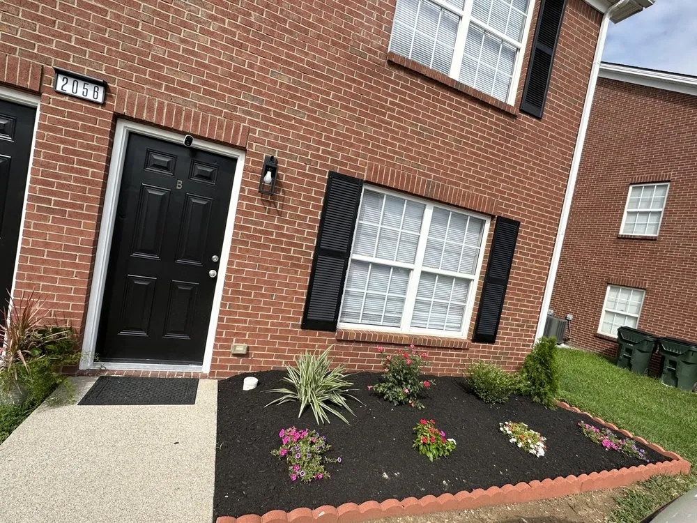 Expert yard cleanup service experts serving Lexington-Fayette, KY - Out Serv Landscaping and More