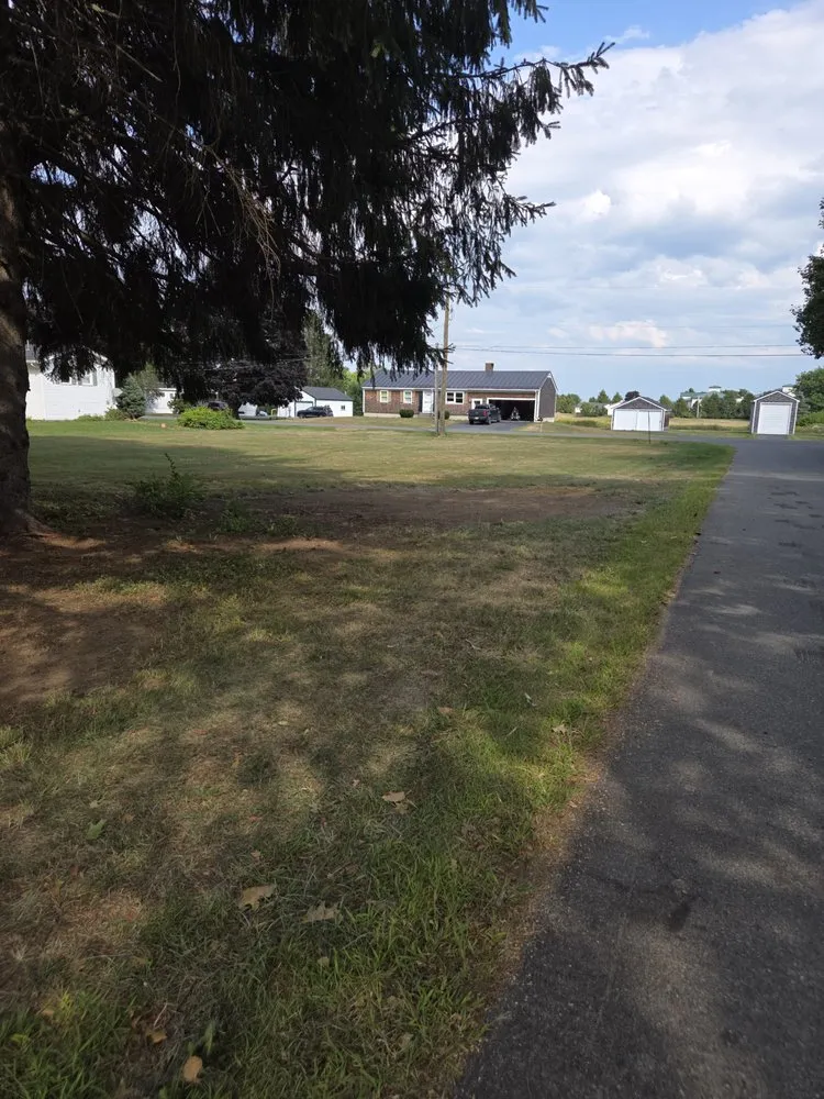 Custom yard cleanup service in Pittsfield, ME - Outback Gearheads