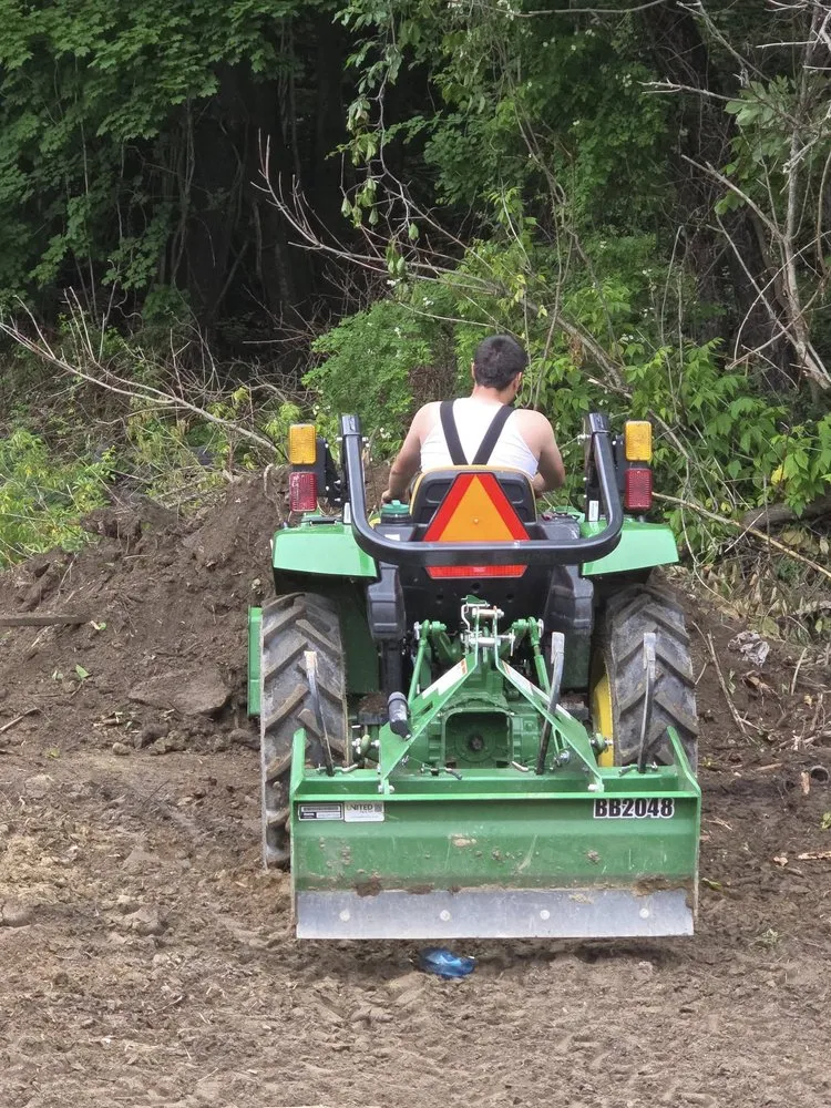 Affordable yard maintenance experts serving Pittsfield, ME - Outback Gearheads