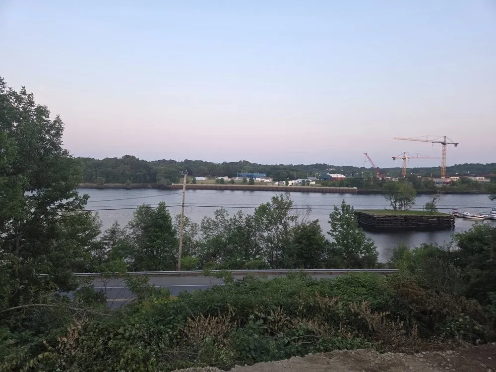 Local yard cleanup service experts serving Pittsfield, ME - Outback Gearheads