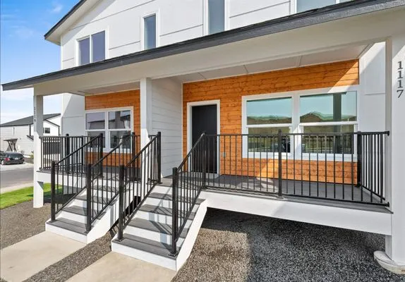 Outdoor 360 Fence and Supply Logo