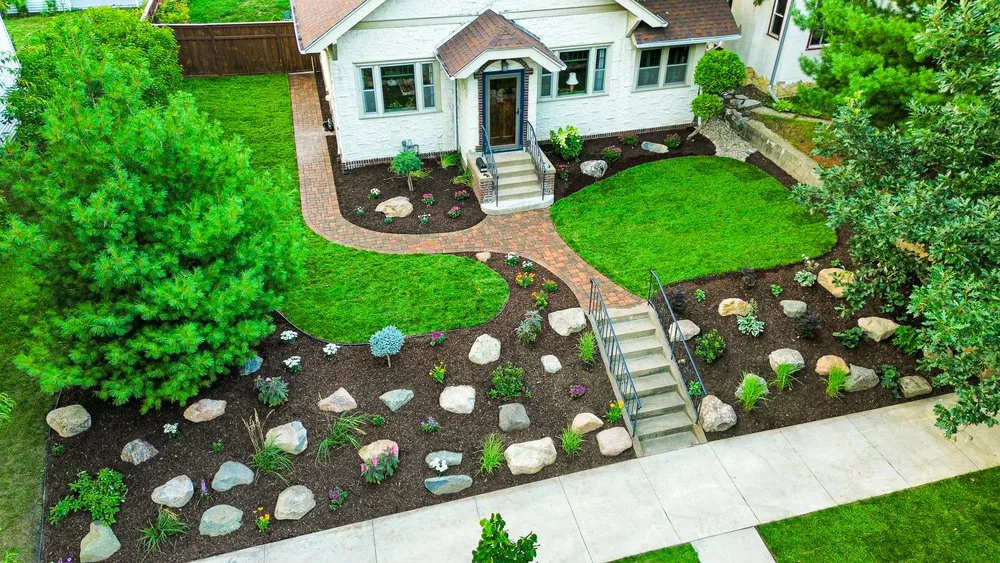 Professional landscape installation in Saint Paul, MN - Outdoor Aesthetix