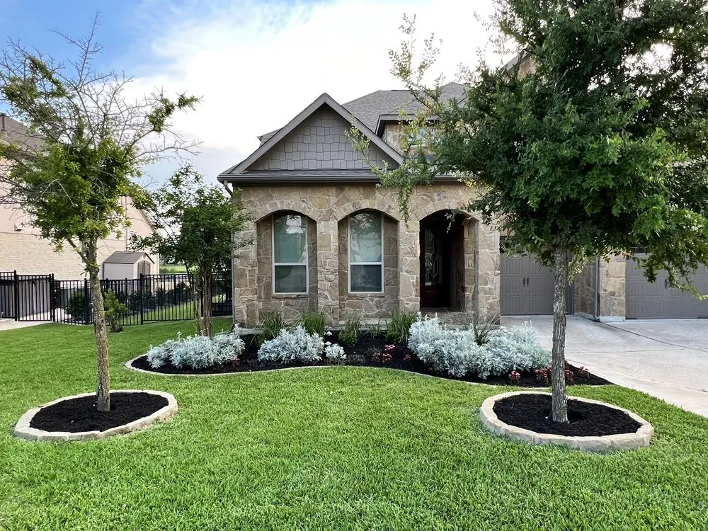 Local lawn mowing service in Austin, TX - Outdoor Appeal