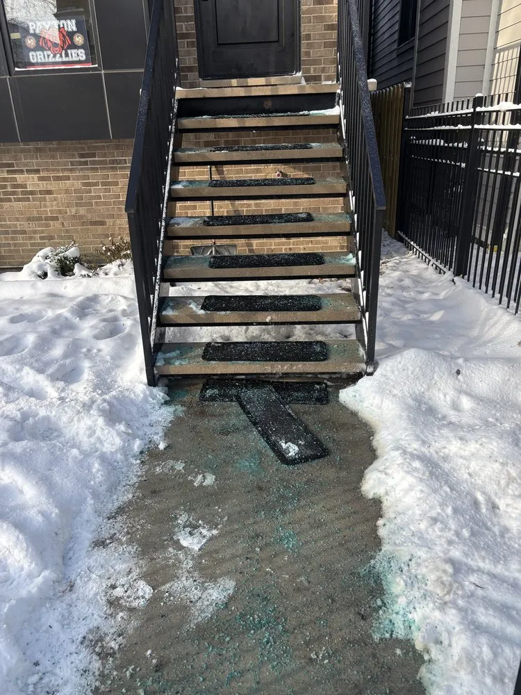 Top-rated landscaping services in Chicago, IL by OUTDOOR ART LANDSCAPE & CONSTRUCTION