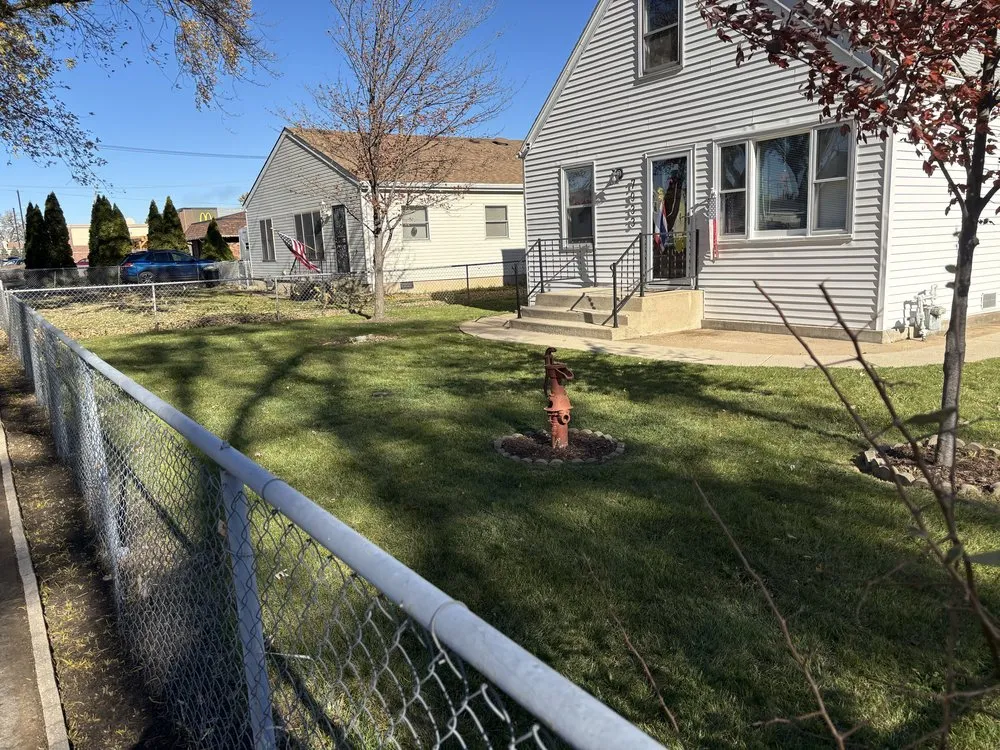 Affordable outdoor landscaping with custom design across Chicago, IL - OUTDOOR ART LANDSCAPE & CONSTRUCTION