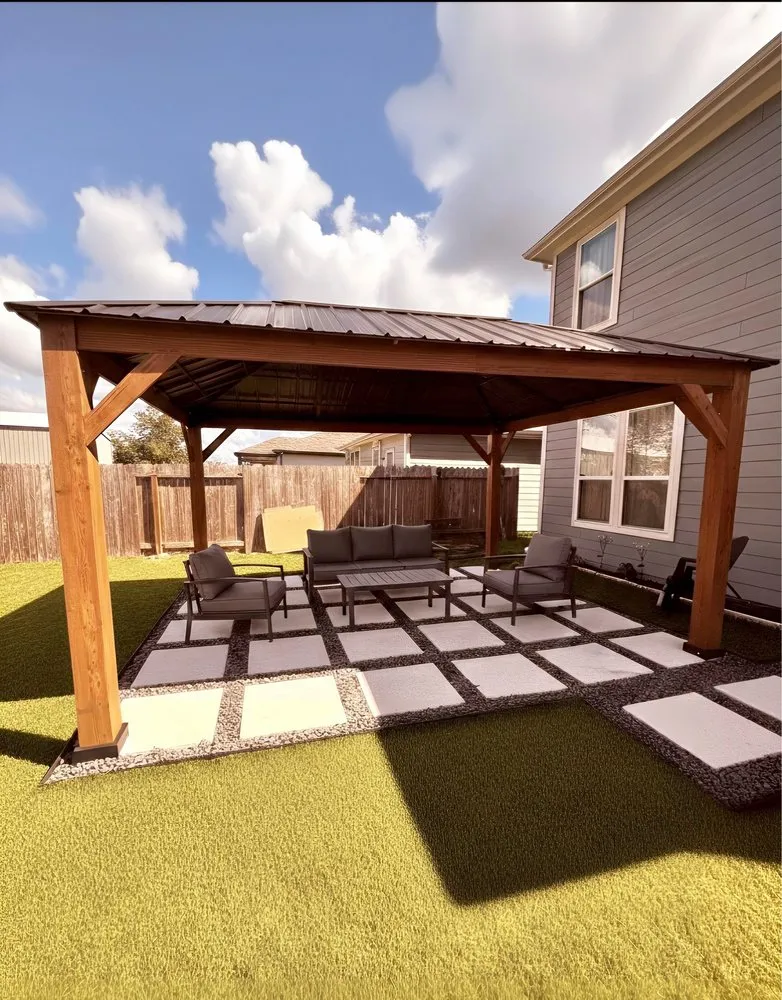 Custom landscape installation in Humble, TX - Outdoor Buddies