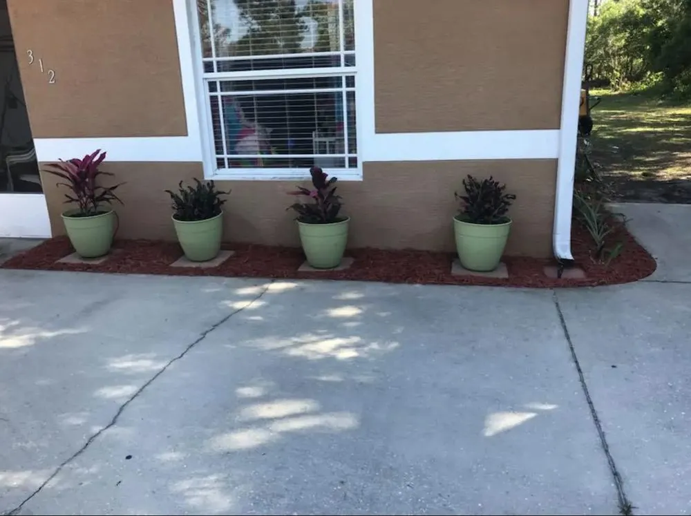 Professional lawn mowing service in Sebring, FL - Outdoor Care