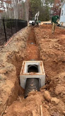 Outdoor Contracting Logo