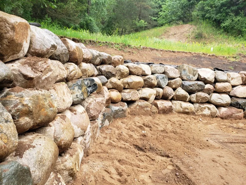 Custom yard cleanup service in Rosemount, MN - Outdoor Decor Landscape