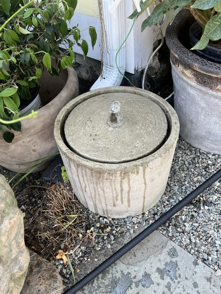 Professional yard maintenance in Fairfield, CT by Outdoor Design and Living