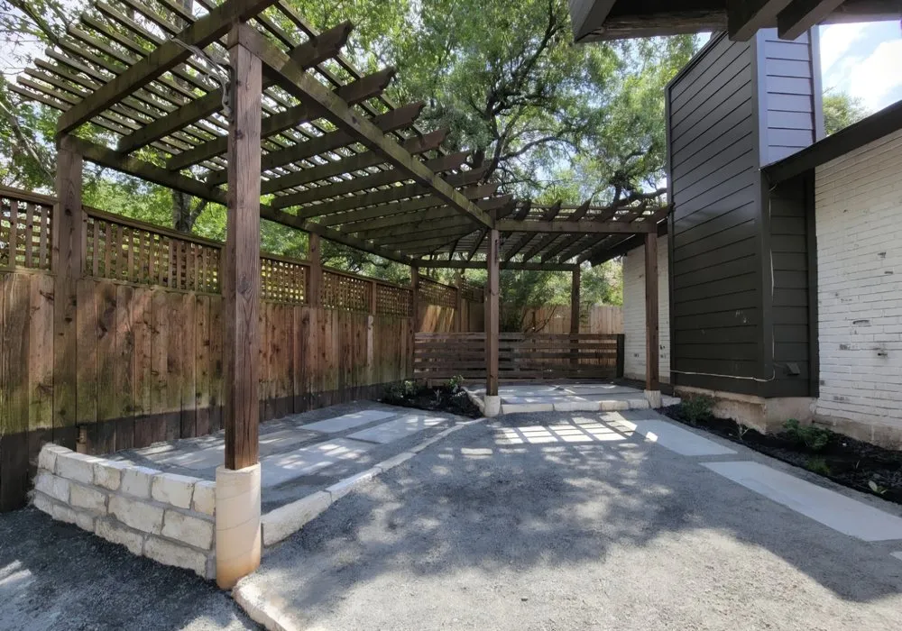 Professional lawn mowing service in San Antonio, TX - Outdoor Designs