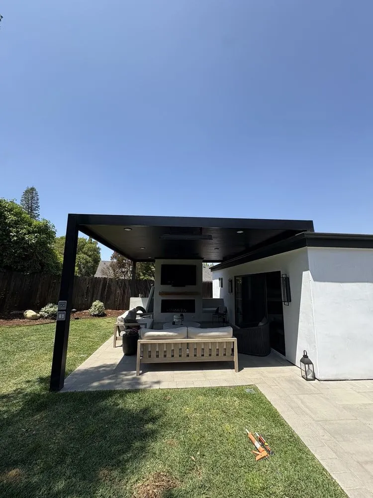 Custom lawn mowing service in Yorba Linda, CA - Outdoor Designs