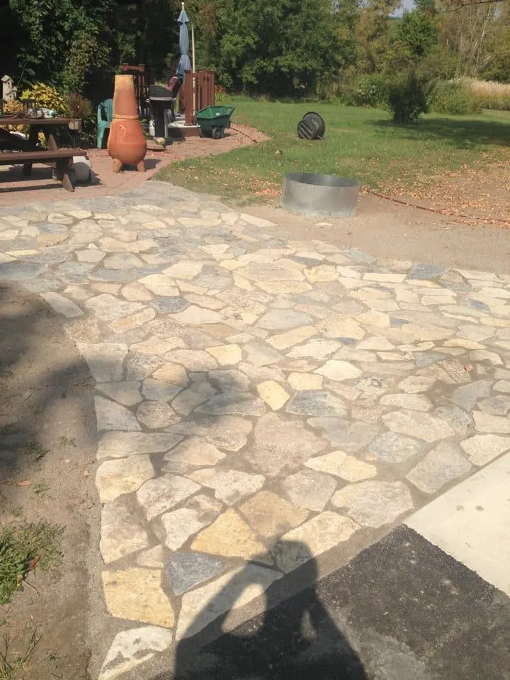 Professional garden landscaping in Springfield, OH by Outdoor Edge Landscape Management