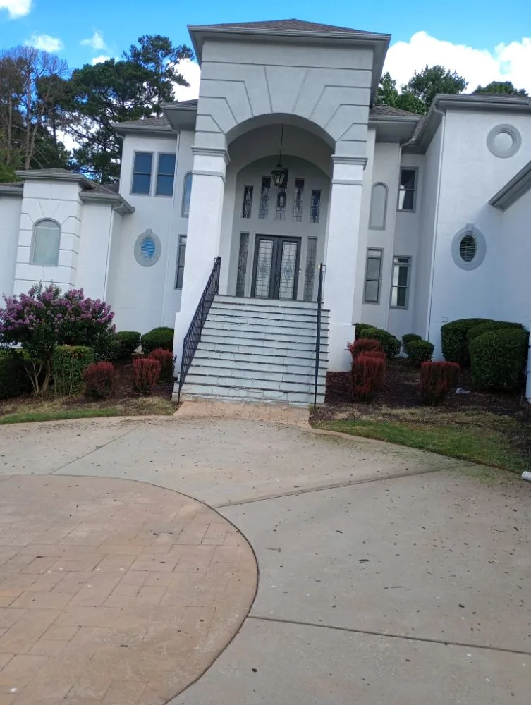 Custom yard cleanup service in Fayetteville, GA - Outdoor Enhancement Consulting