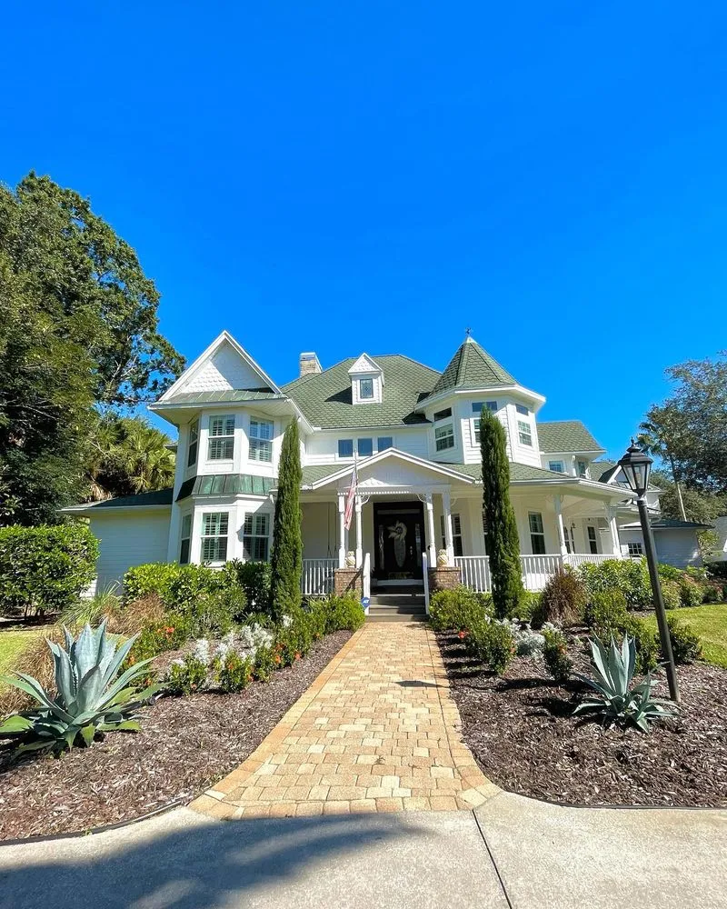 Local landscaping services in Melbourne, FL by Outdoor Enhancements