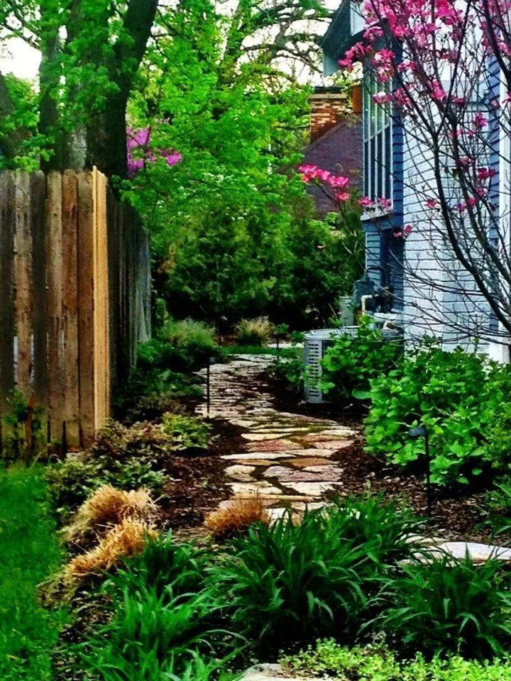 Professional yard cleanup service in Grand Rapids, MI by Outdoor Essentials