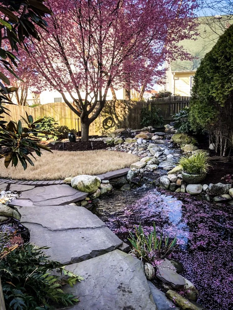 Affordable lawn mowing service in Chesapeake, VA - Outdoor Impression