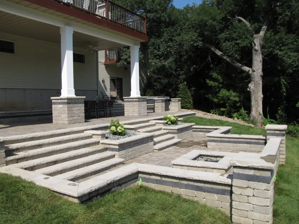 Expert lawn care service experts serving Aledo, IL - Outdoor Innovations